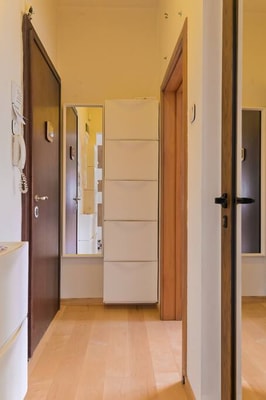 Designer One-bedroom Maisonette with Best Location 23 Flataway