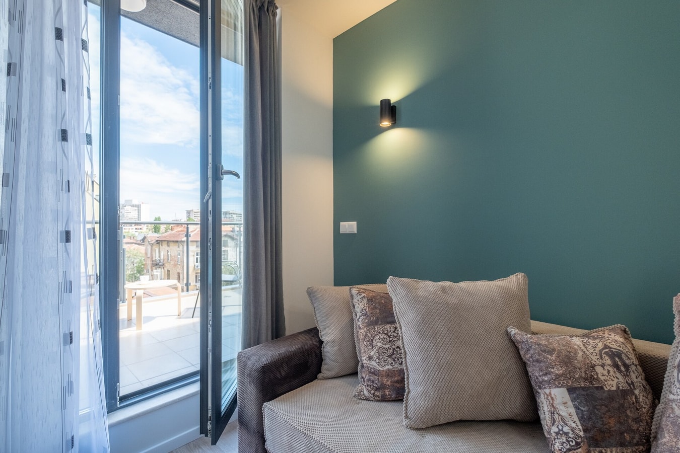 Large Terrace in Old Center of Sofia 21 Flat Manager Booking