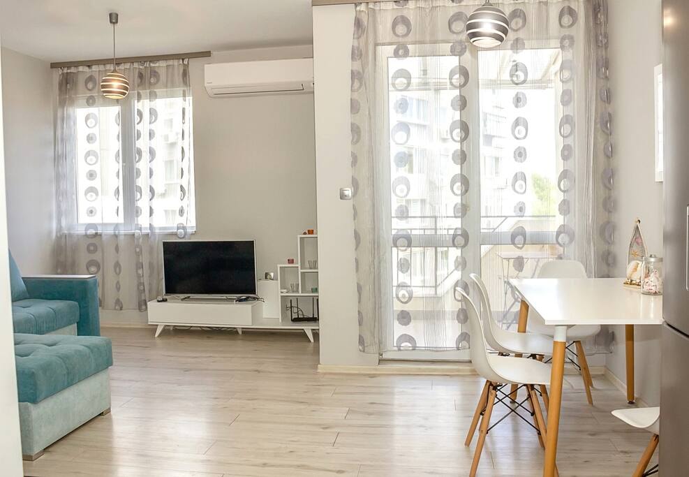 ~ The Blue ~ 1BD Flat near Asparuhovo Sea Garden 10 Flat Manager Booking