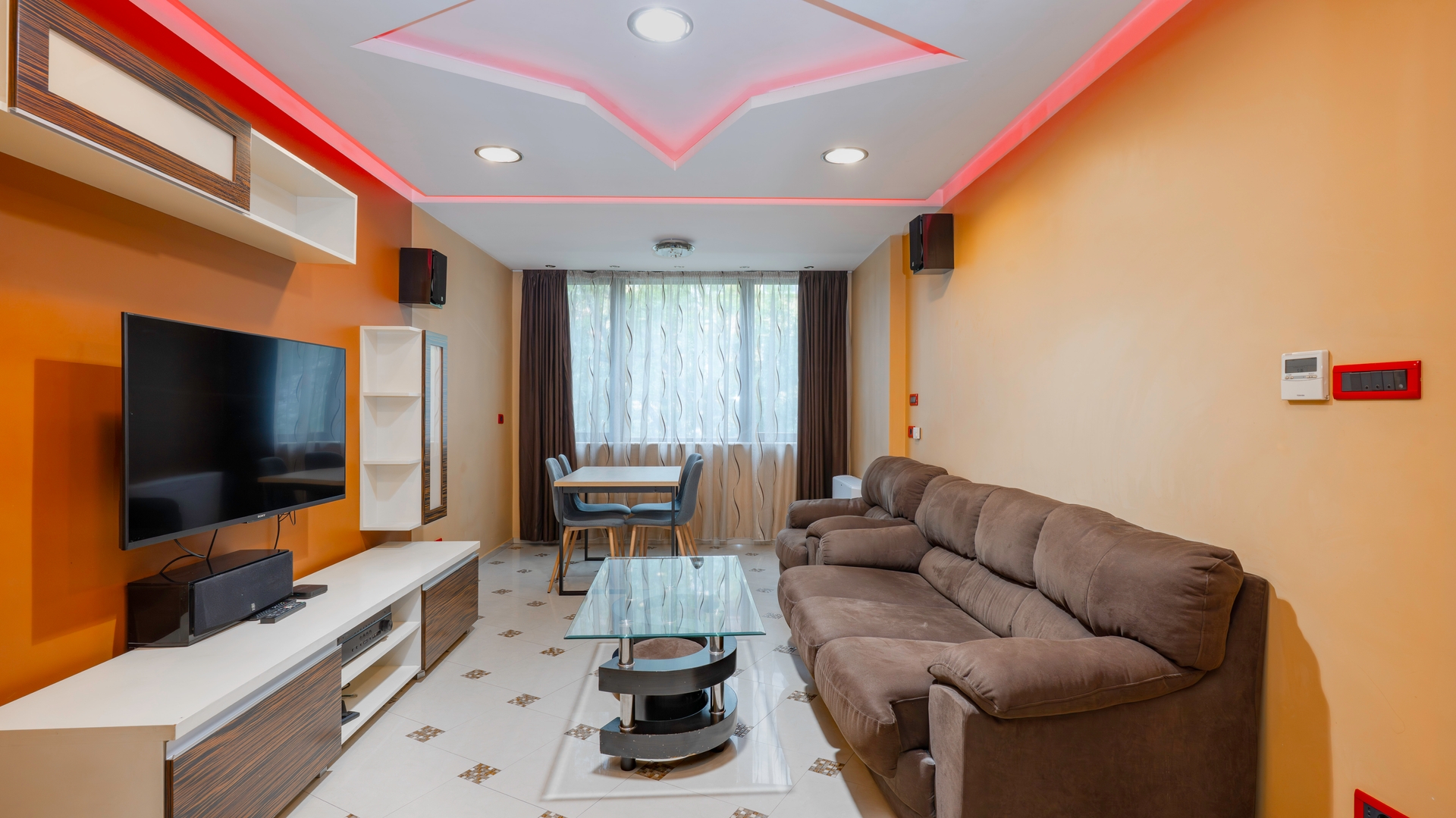 Central 1BD Apartment Next to Women's Market 0 Flat Manager Booking