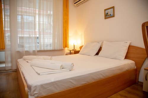 Convenient 2-Bedroom Flat next to Harmanite Beach 6 Flat Manager Booking