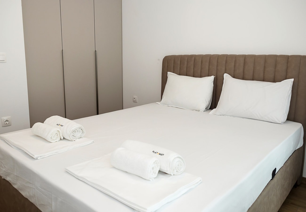 Chic One-Bedroom Getaway in Azur Deluxe Complex 11 Flat Manager Booking