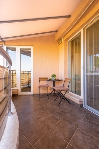 Nice 1BD Apartment next to Medical University 21 Flat Manager Booking