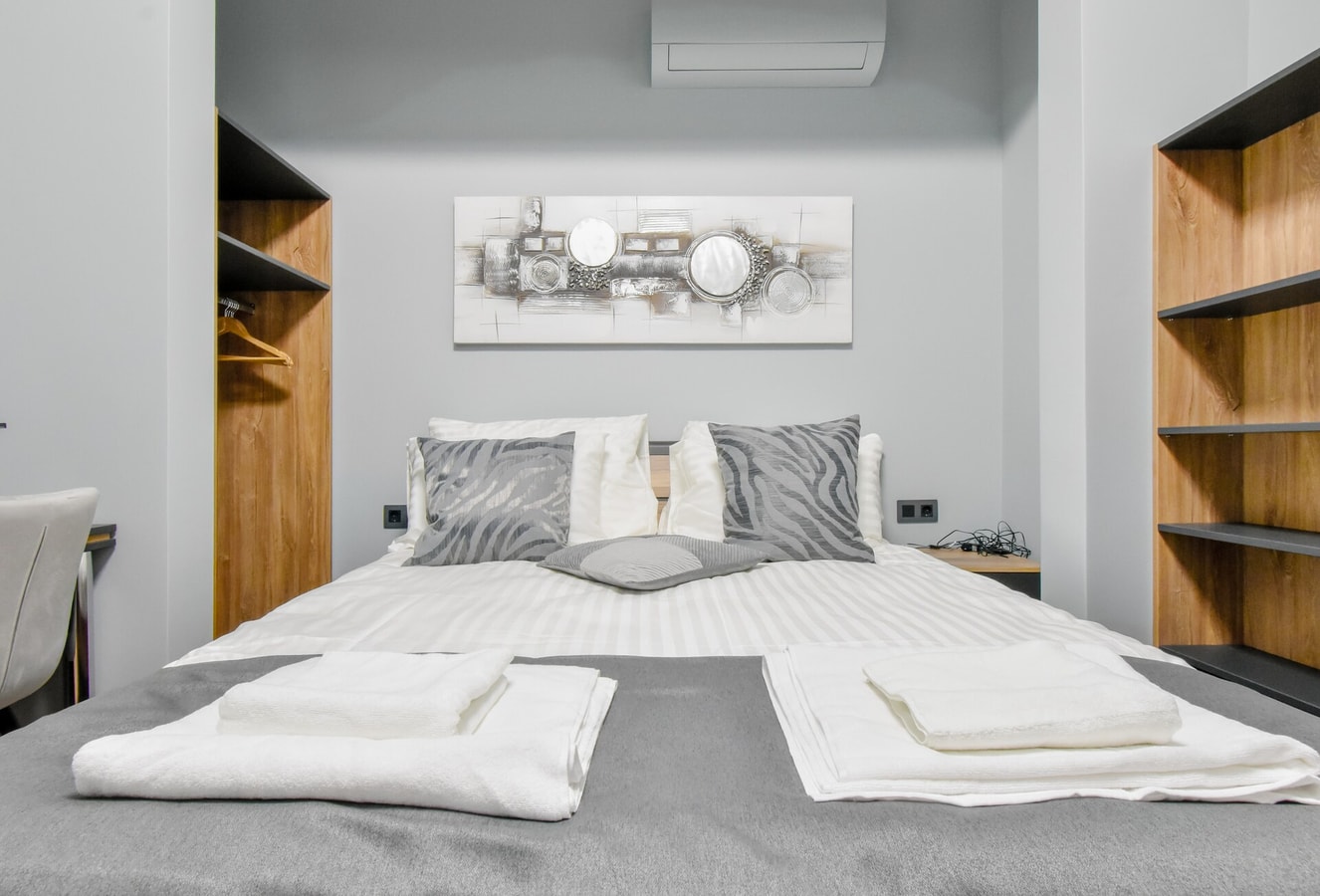 Radoslav Petyofi 2BD · Stylish 2-Bedroom Sofia Stay 3 Flat Manager Booking