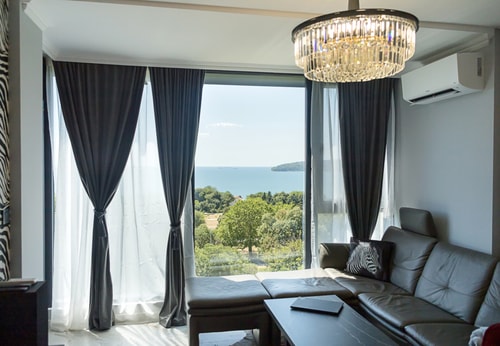 Royal View –Luxury 2BR Apartment with Sea Panorama 5 Flat Manager Booking