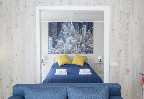 ~Sunny Blue ~ One-Bedroom Flat with Balcony 0 Flat Manager Booking