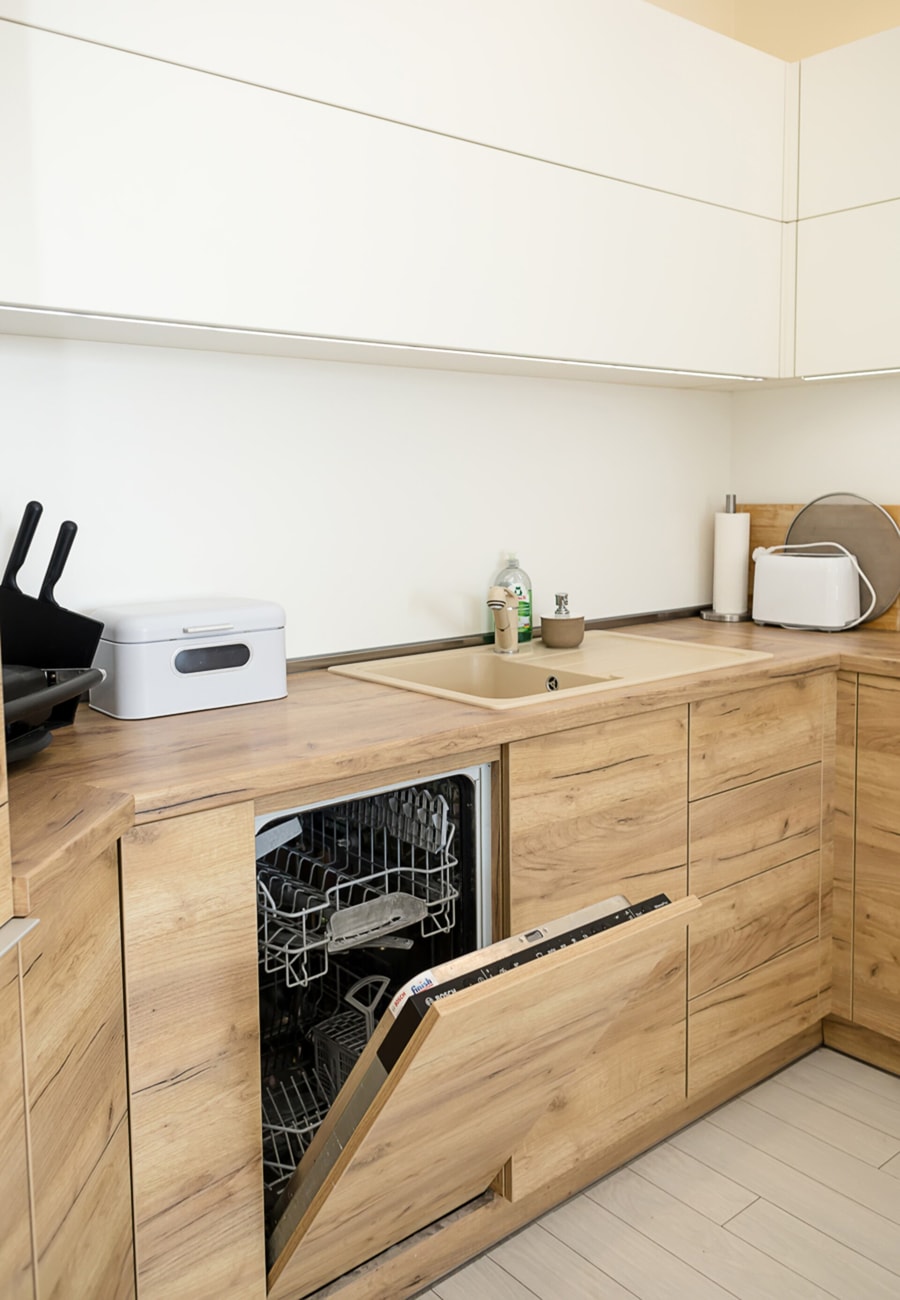 Elegant 1BR Apartment in the TOP Center of Varna 12 Flat Manager Booking