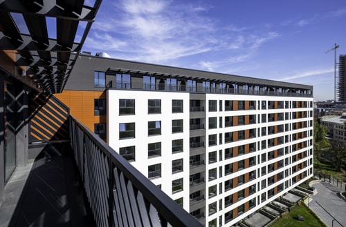 Aviva Living - 2BD Apartment With Free Parking 4 Flat Manager Booking