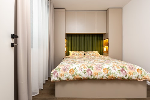Stylish 1BD with Desk in Karshiaka 22 Flat Manager Booking