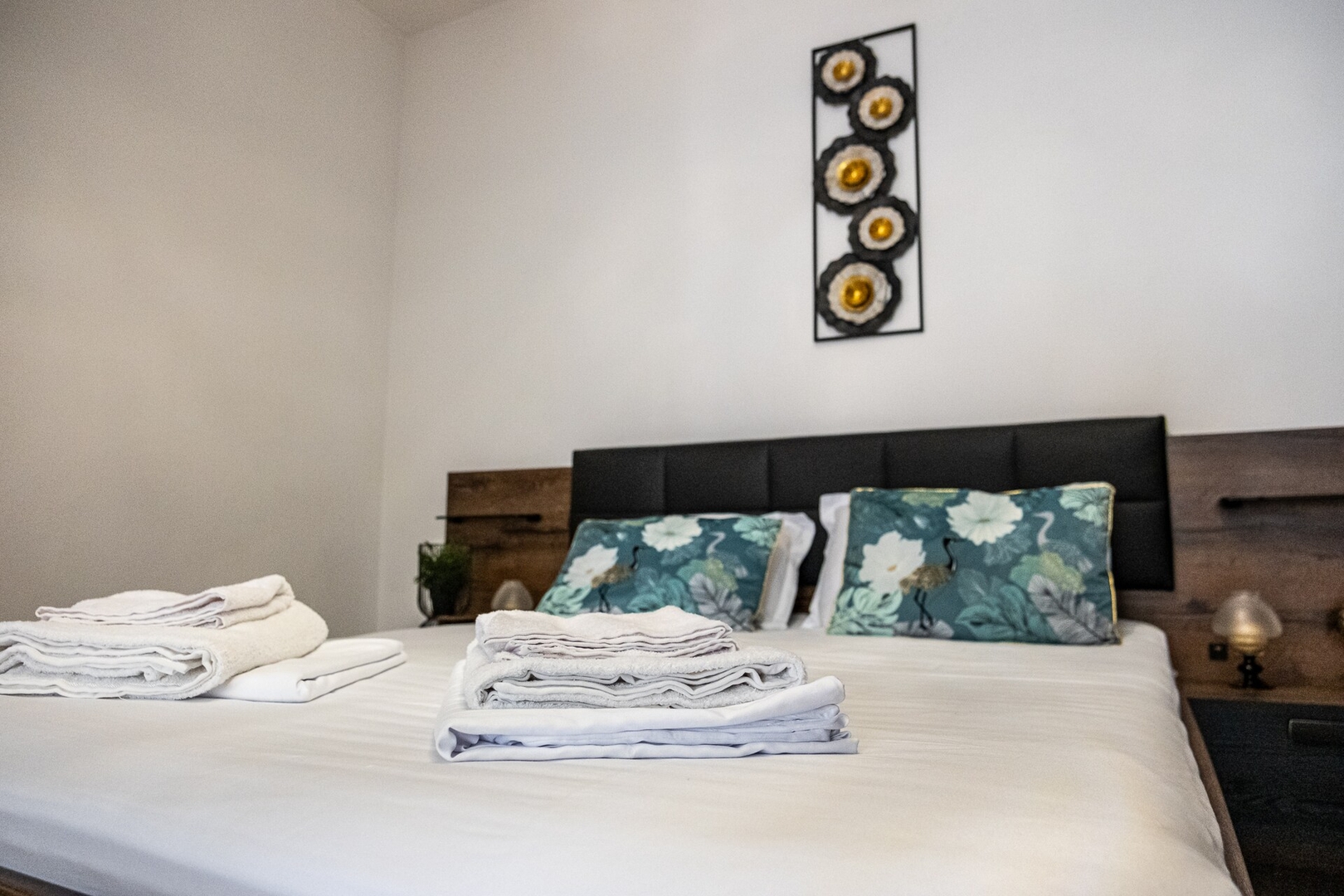 Black Sea Spacious 3BR Apartment 32 Flat Manager Booking