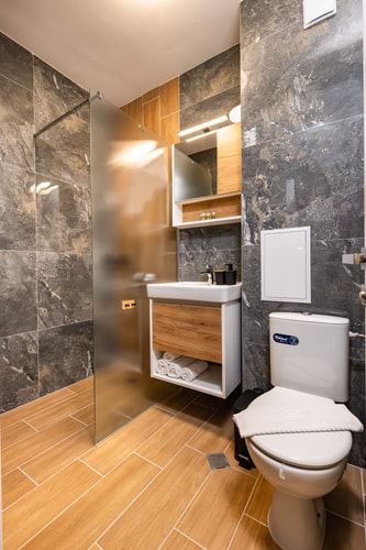 Lauta Park - 1BD with balcony 4 Flat Manager Booking