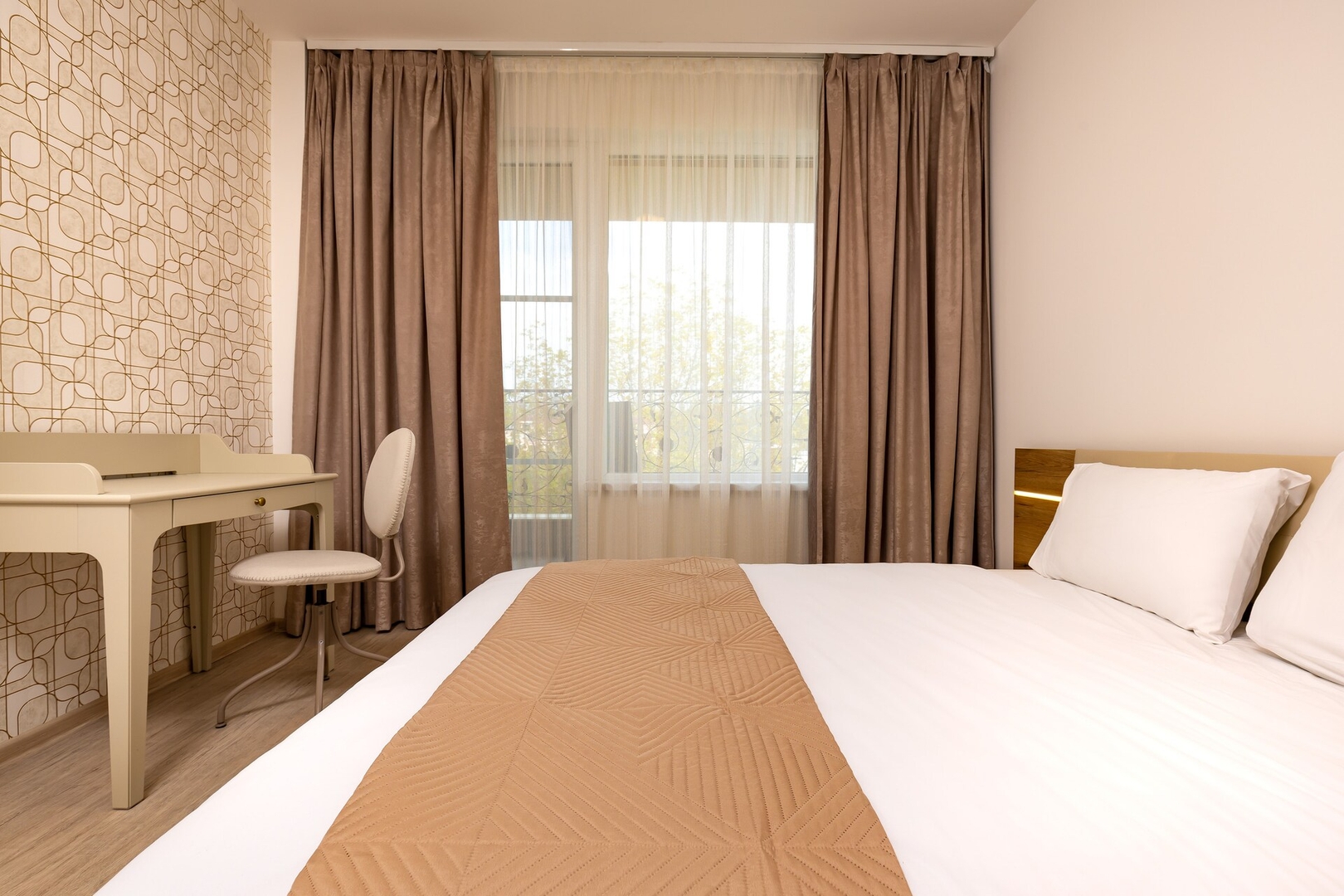 Magnolia Gardens -1BD with Balcony & Parking 19 Flat Manager Booking