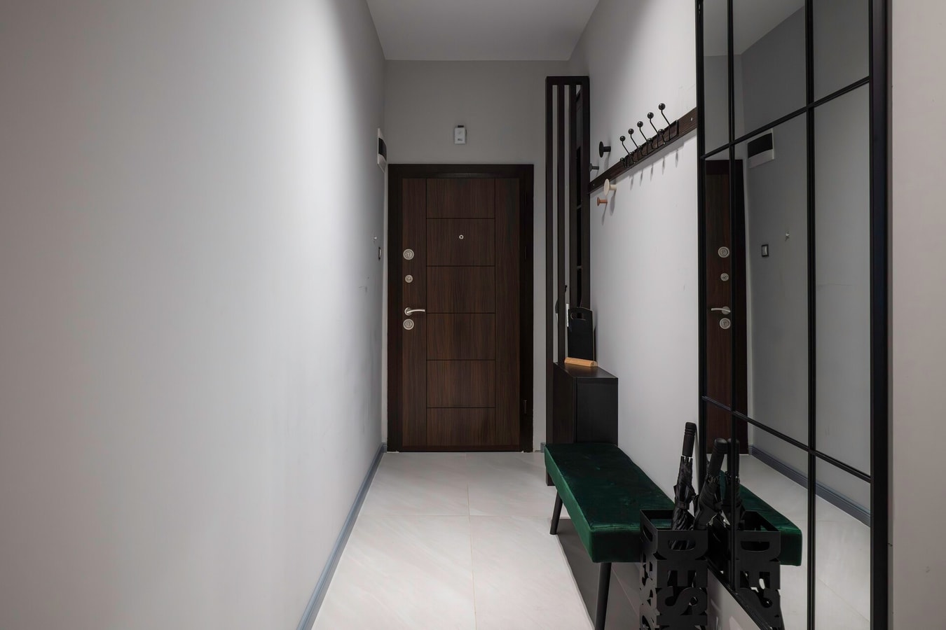 Lux Flat next to Park with working space 26 Flat Manager Booking