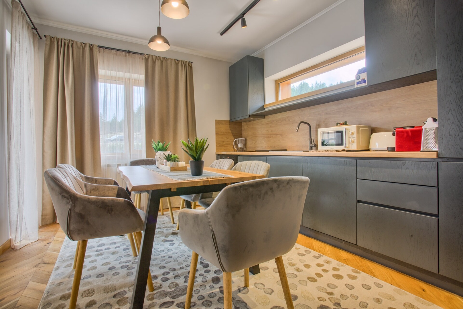 City Escape - 4 bedroom villa in Grand Therme 1 Flat Manager Booking