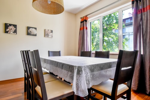 Modern 2BD Flat in Central Sofia + Workspace 12 Flat Manager Booking