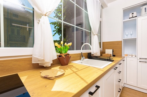 White&Grey Two 1-BD Apartments 16 Flat Manager Booking
