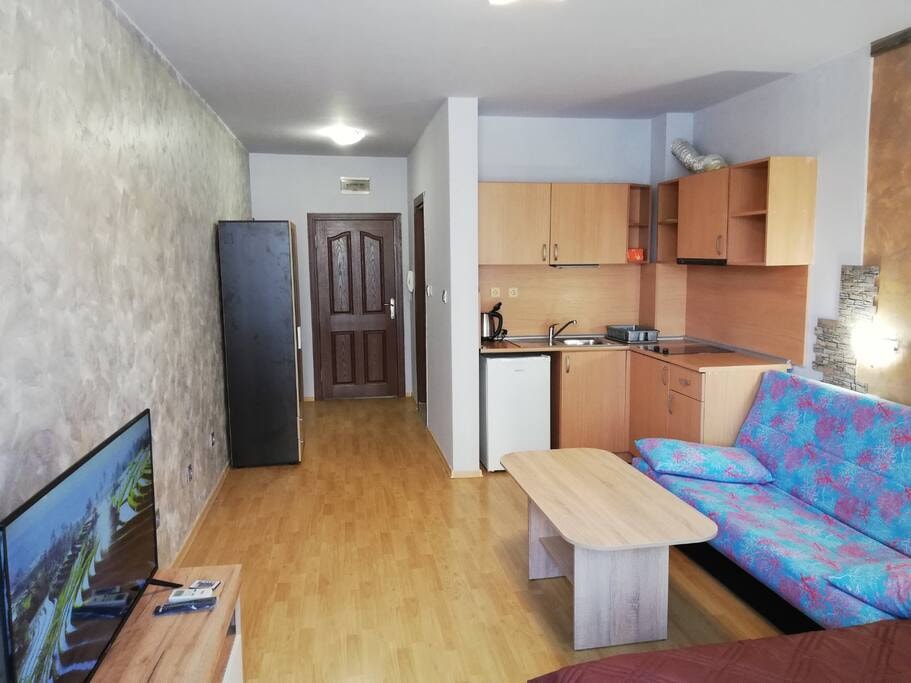 Lovely Studio in a Complex with a Pool Flataway