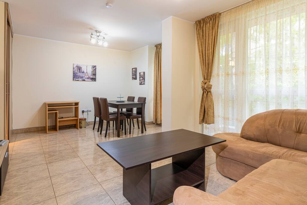 1BD apartment in a calm area near the centre