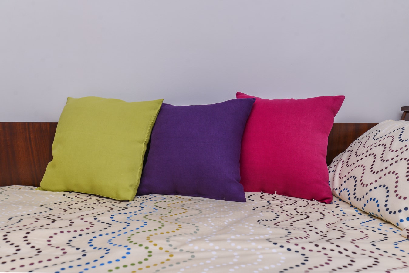 Colorful 2BD Apartment next to Serdika Center 3 Flat Manager Booking