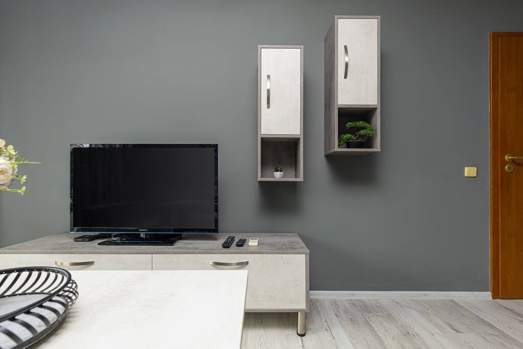 PLOVDIV Georgi Petko · Modernly-designed 1BD Apartment with Nice Terrace 7 Flat Manager Booking
