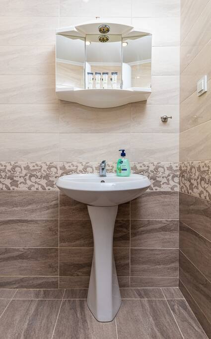 PLOVDIV Georgi Petko · Modernly-designed 1BD Apartment with Nice Terrace 13 Flat Manager Booking