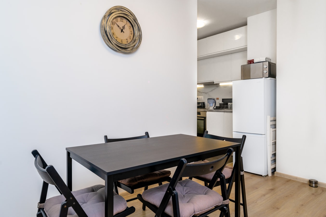 Cozy and Functional Business One-Bedroom Apartment 6 Flat Manager Booking