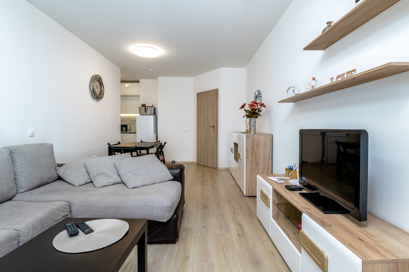 Cozy and Functional Business One-Bedroom Apartment 1 Flat Manager Booking