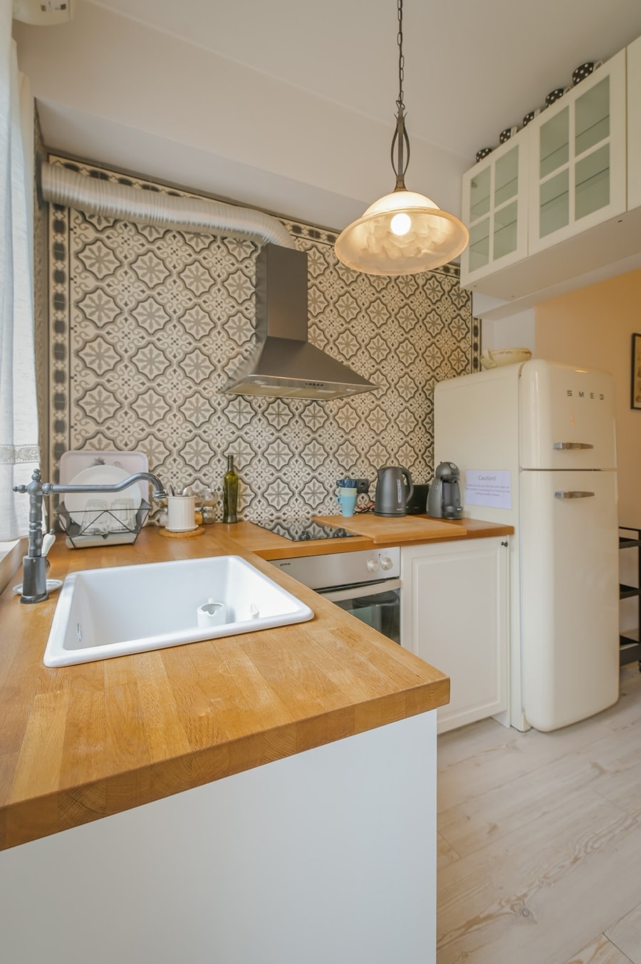 The Simple Place ~ Close to Slaveykov Square 15 Flat Manager Booking