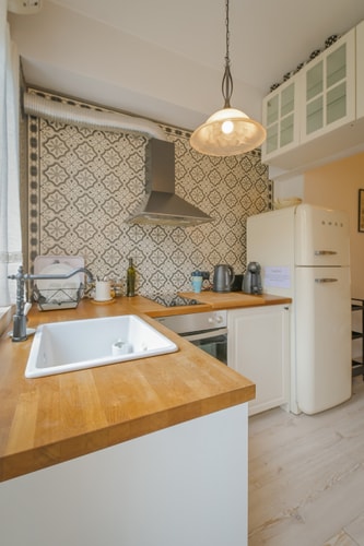 The Simple Place ~ Close to Slaveykov Square 15 Flat Manager Booking