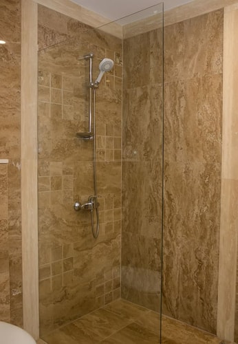 White Lagoon - Luxurious 1BD Flat near Kavarna 18 Flat Manager Booking