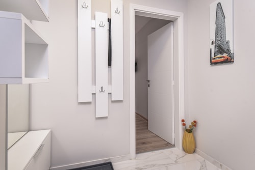 Stylish Residential Flat ~ with Parking & Balcony 13 Flat Manager Booking