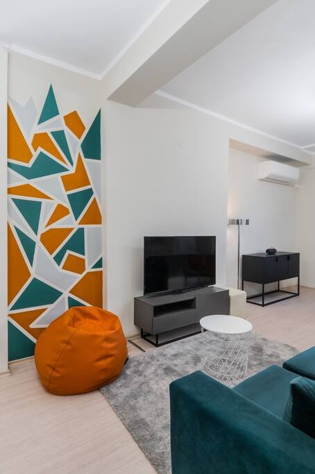 Claire Parchevich 1B · * Stylish & Cozy * 1BD Flat in the heart of Sofia 9 Flat Manager Booking
