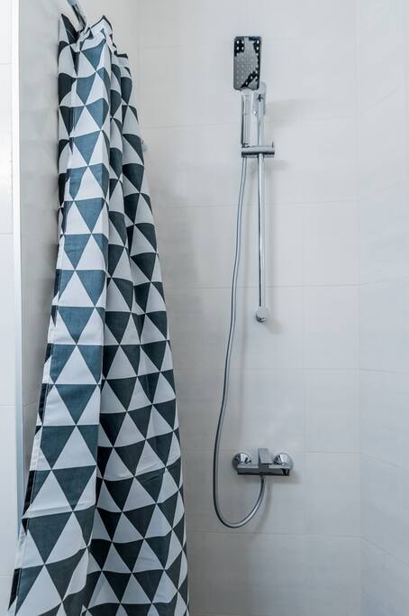 Claire Parchevich 1B · * Stylish & Cozy * 1BD Flat in the heart of Sofia 14 Flat Manager Booking