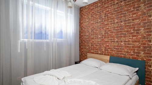Central Cozy 1BD Compact Chic Living 11 Flat Manager Booking