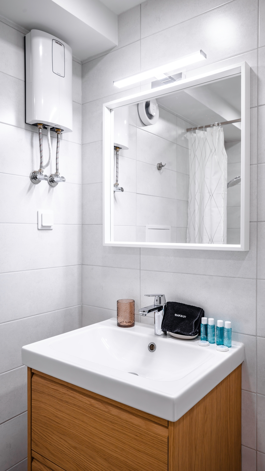 Cozy 1BD Apartment next to NDK 23 Flat Manager Booking