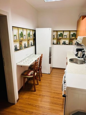 1BD Apartment near Lions' Bridge + Desk 10 Flataway