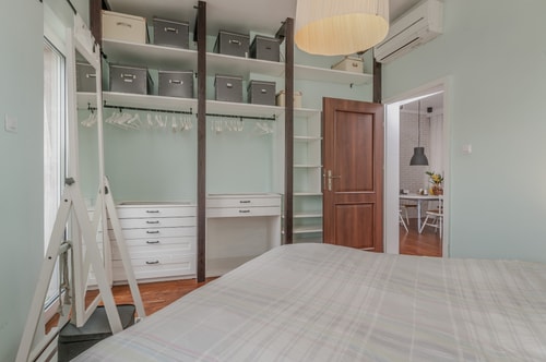Flamingo Flat /Two-bedroom with Balcony\ 27 Flat Manager Booking