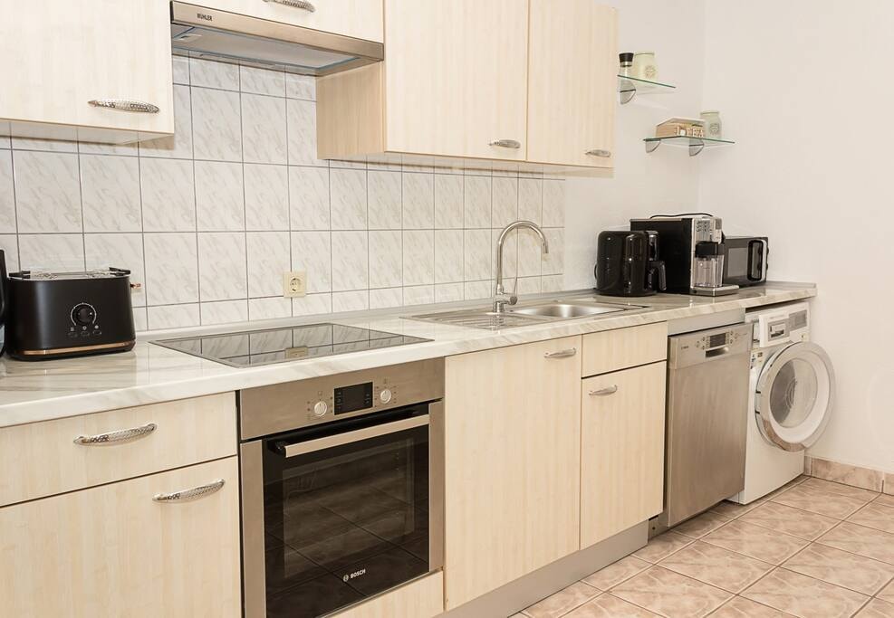 Spacious 2BD Flat with Sea View in Balchik Flataway