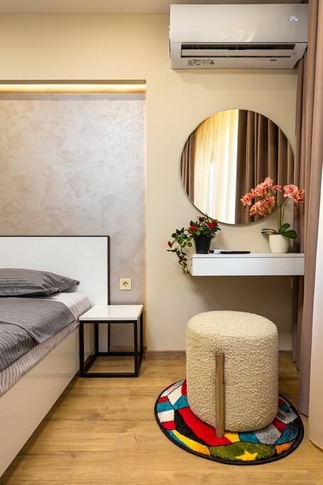 Urban Lux 2 ~ 1BD Flat in the heart of Plovdiv Flataway