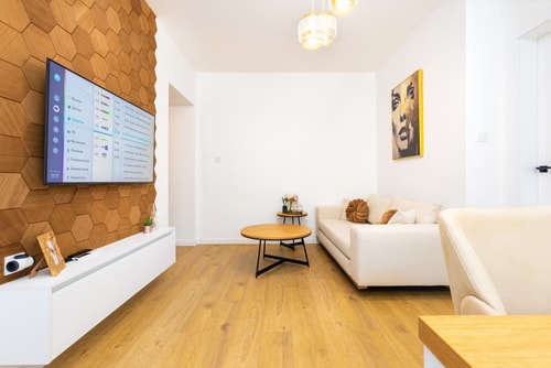 White&Grey Two 1-BD Apartments 23 Flat Manager Booking