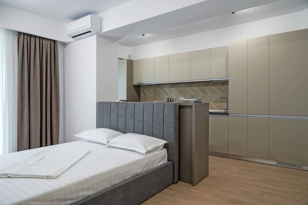 Sleek City Studio Escape - Novum Flataway