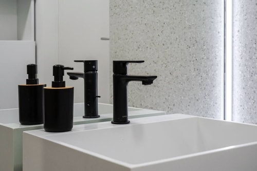 Sleek City Studio Escape - Novum 13 Flataway