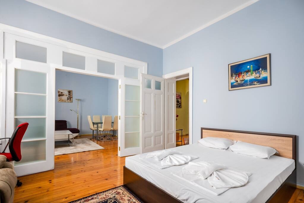 Sofia's Finest: 2BD Flat in the Heart of the City Flataway