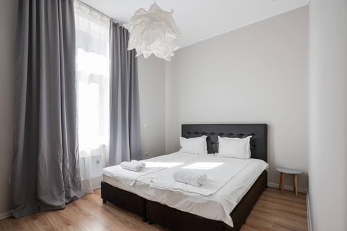 Light and Modern 2BD Flat Next To Women's Market 0 Flataway