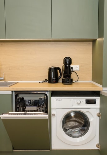 Brand New Modern 1BD Flat In Chayka 10 Flat Manager Booking