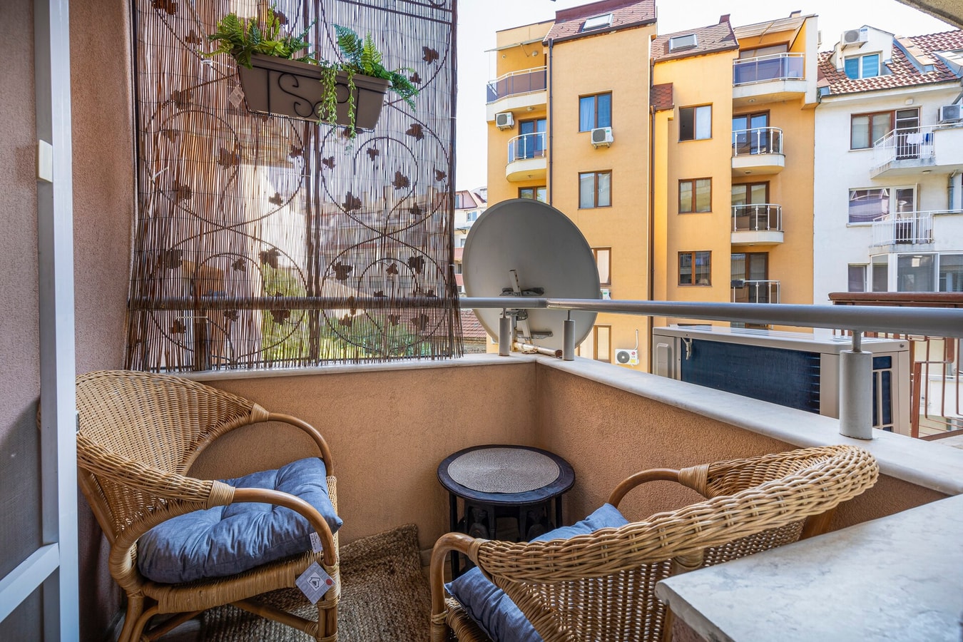Two Stylish Apartments - TOP Location 9 Flat Manager Booking