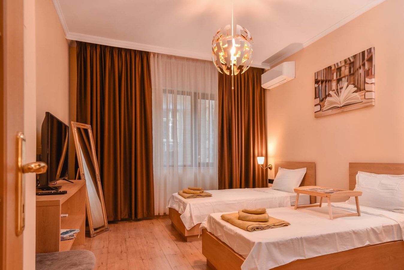 Sofia Dream Apartments - 3BD, 2BTHR - The Library 17 Flat Manager Booking
