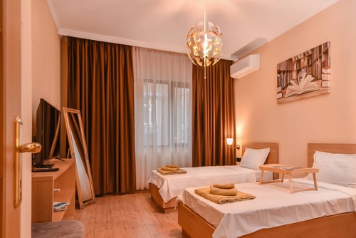 Sofia Dream Apartments - 3BD, 2BTHR - The Library 17 Flat Manager Booking