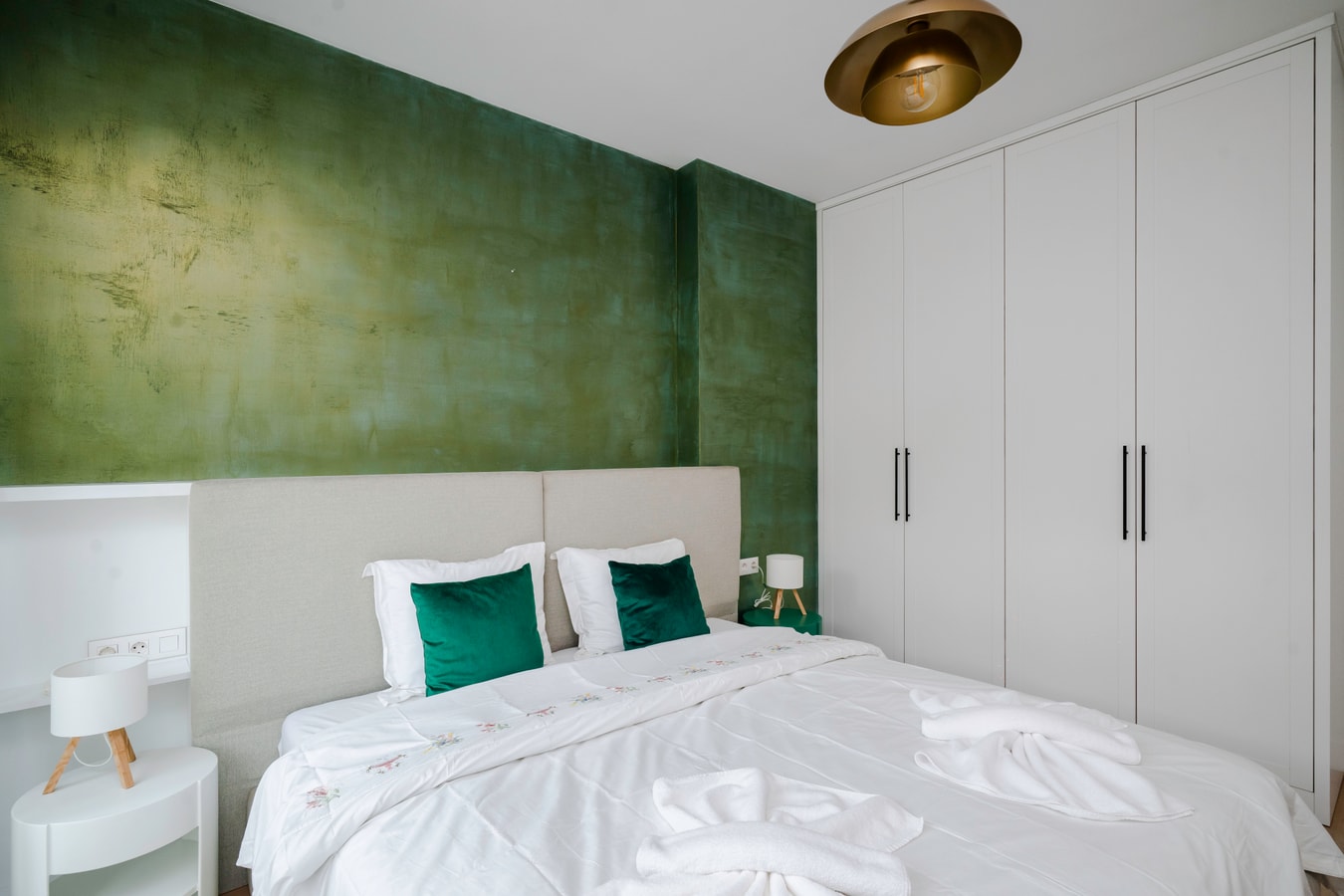 Sunny Stylish Apartment in Sofia Flat Manager Booking