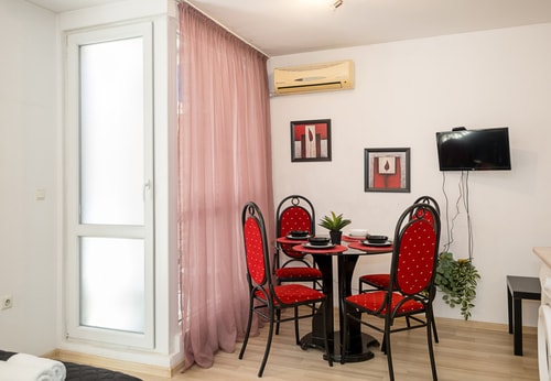Studio Near Grand Mall Varna | Cozy & Convenient 3 Flat Manager Booking